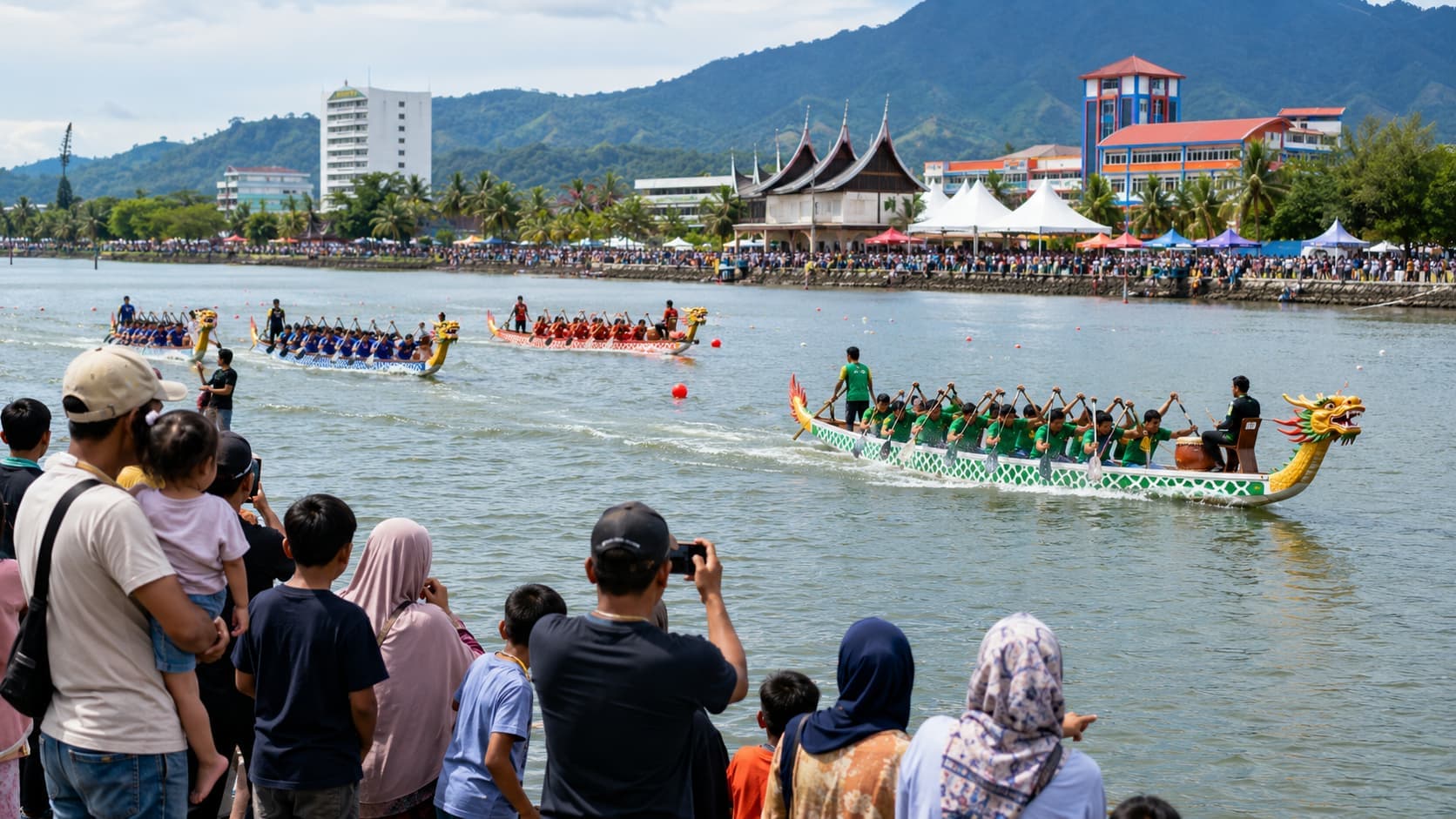 Weekend ke Pantai Padang Saat Blue Ocean Minang Run 2026, Enaknya Berangkat Rombongan